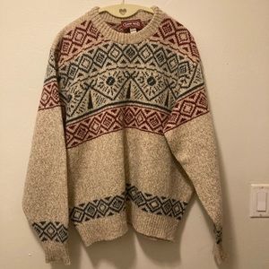 Men’s vintage wool blend sweater size large